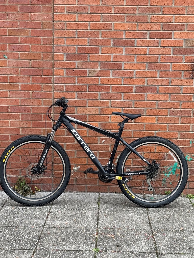 Carrera Vengeance Mountain Bike – Ready to Ride