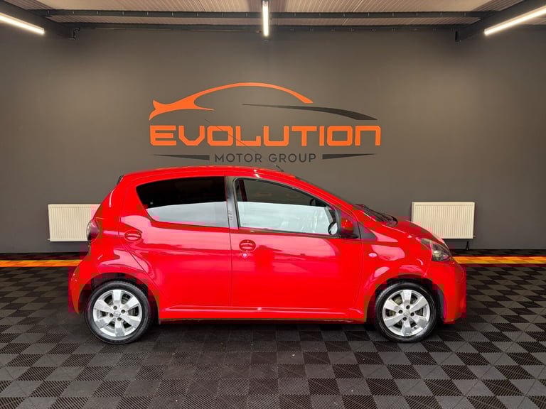 2014 Toyota AYGO 1.0 VVT-i Move with Style 5dr HATCHBACK Petrol Manual