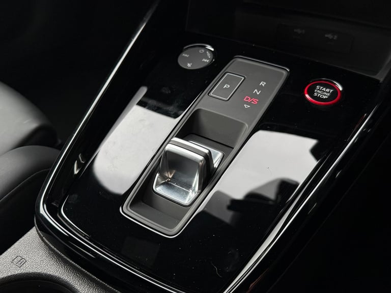  Audi RS3 2.5 TFSI Carbon Black Sportback 5dr Petrol S Tronic quattro Euro 6 (s/s) (4 Petrol Auto...