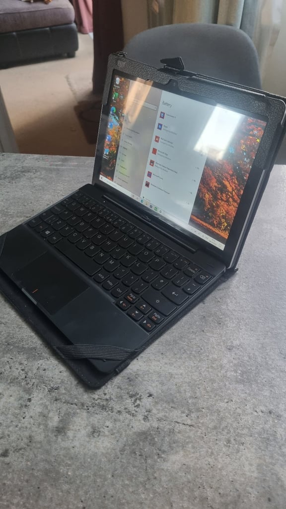 Lenovo IdeaTab Miix 300-10IBY 10.1 ", Black, Multi-touch, 2GB