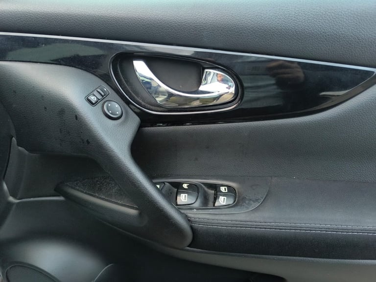 2015 Nissan Qashqai 1.2 Petrol Manual DIG-T n-tec+ SUV 5dr 2WD 2 Keys Euro 5 ULEZ Free SUV Petrol...