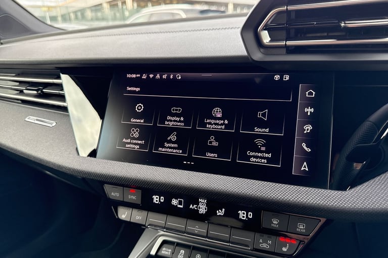 2025 Audi A3 Black Edition 35 TFSI  150 PS 6-speed Saloon PETROL Manual