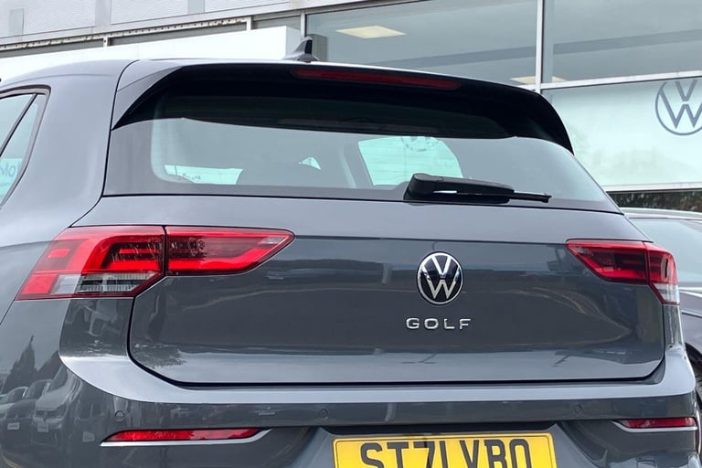 2022 Volkswagen Golf Life 1.5 TSI 150PS 6-speed Manual 5 Door HATCHBACK Petrol Manual