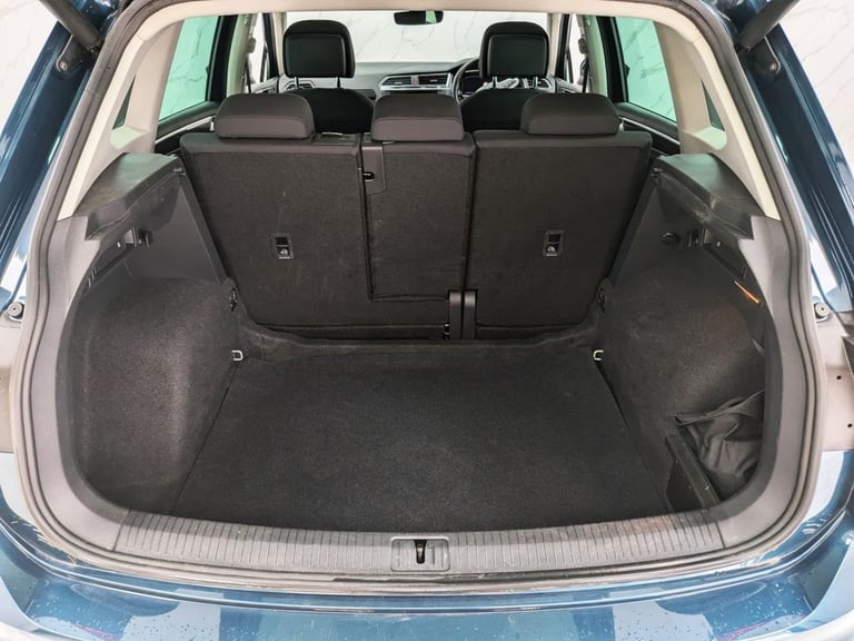 2020 Volkswagen Tiguan 1.5 ELEGANCE TSI DSG 5d 148 BHP 7SP AUTOMATIC ESTATE Estate Petrol Semi Au...