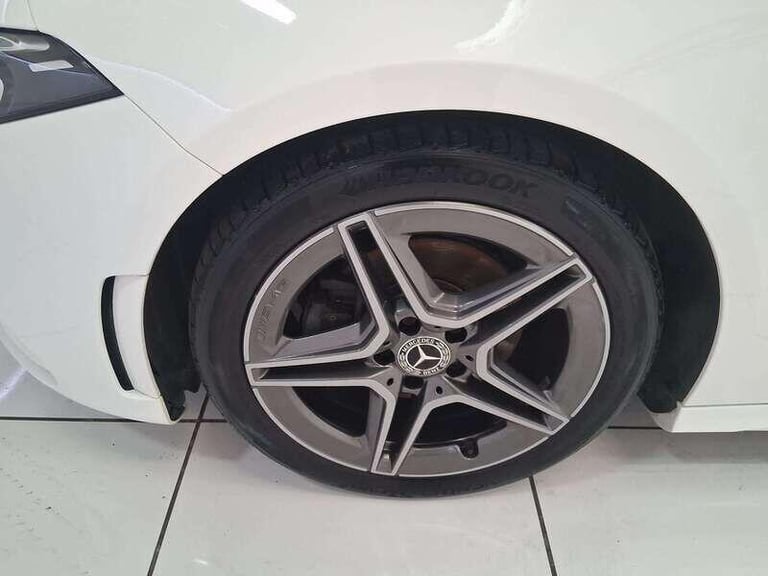 2019 Mercedes-Benz A-Class 1.3 A200 AMG Line Hatchback 5dr HATCHBACK Petrol Manual