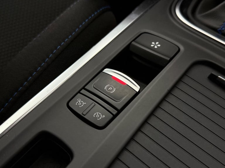 2017 Renault Megane 1.2 TCE GT Line Nav 5dr Auto ESTATE PETROL Automatic