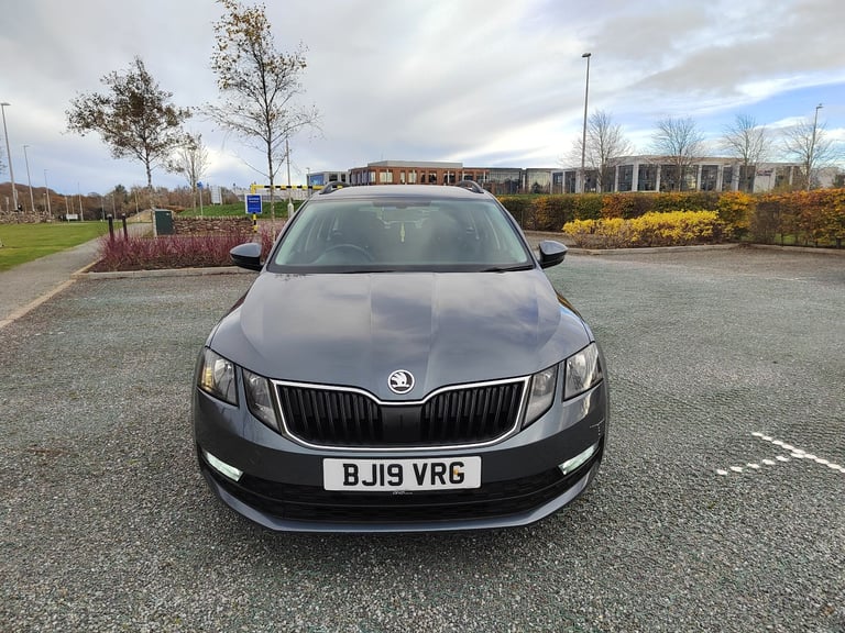 Skoda Octavia Estate 1.6 TDI SE, 115 bhp, 2019