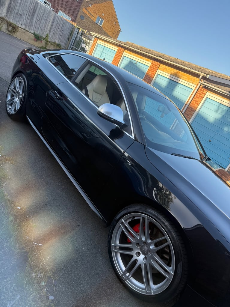 2009 Audi S5 4.2 V8 