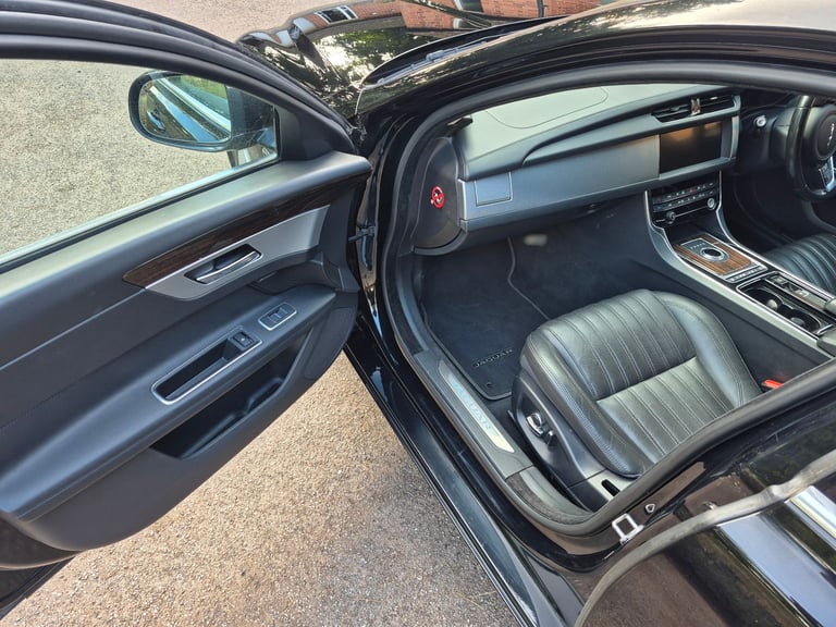 Jaguar, XF, Estate, 2018, Other, 1997 (cc), 5 doors