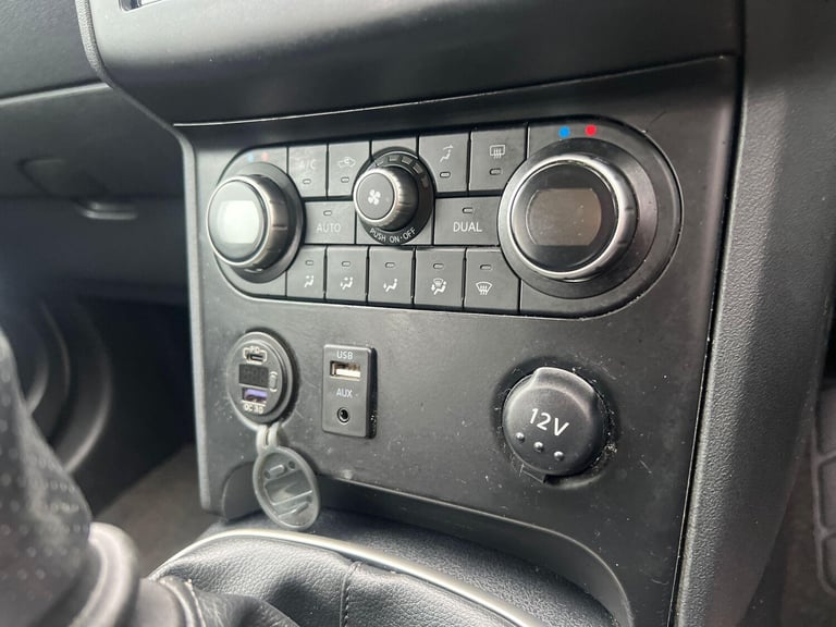 2011 Nissan Qashqai 1.5 dCi Acenta 2WD Euro 5 5dr HATCHBACK Diesel Manual