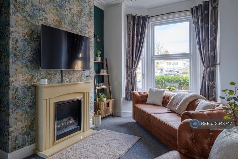 image for 3 bedroom house in Cambridge Street, Cleethorpes, DN35 (3 bed) (#2648747)