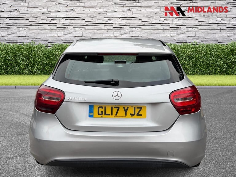 MERCEDES-BENZ A CLASS 1.5 A180d SE 7G-DCT Euro 6 (s/s) 5dr 2017