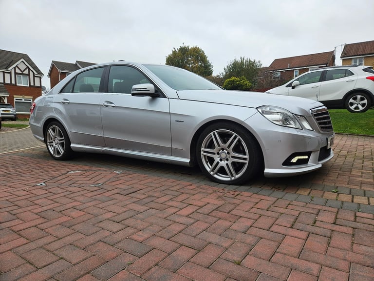 Mercedes-Benz, e350 cdi AMG line 4 doors