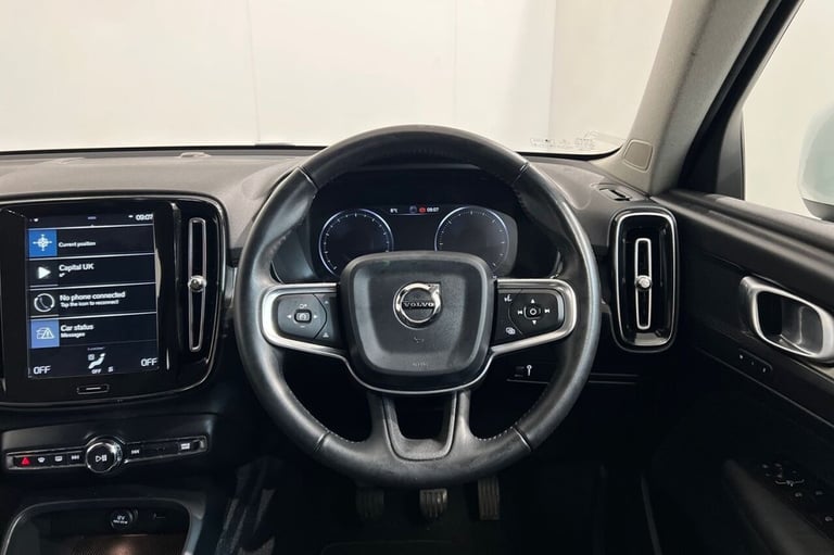 2018 68 VOLVO XC40 2.0 D3 INSCRIPTION SUV 5DR DIESEL MANUAL EURO 6 (S/S) (150 PS