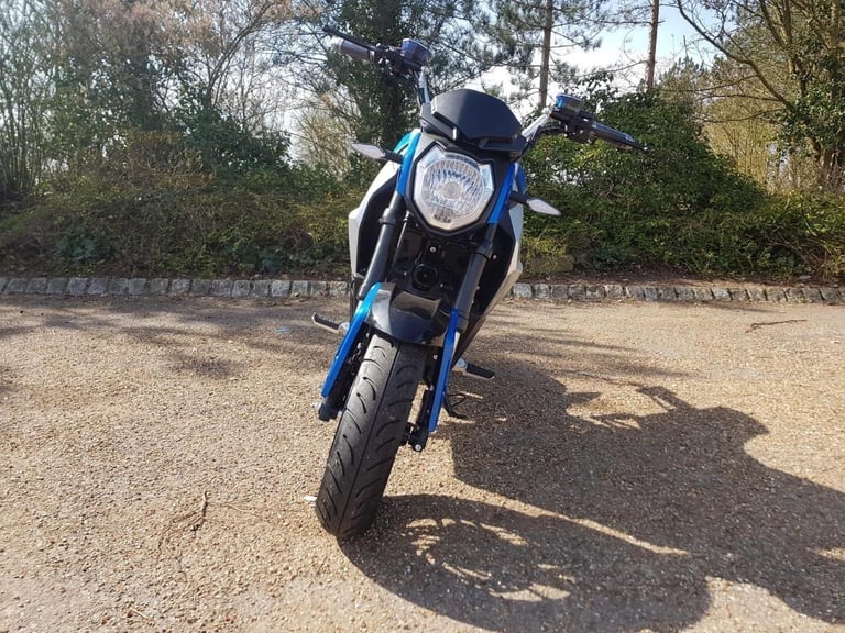 Lexmoto Cypher Electric and  Stylish