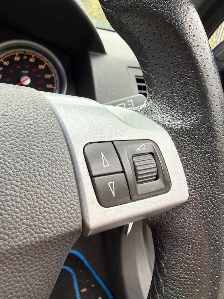 Vauxhall, ASTRA, Hatchback, 2010, Manual, 1364 (cc), 3 doors