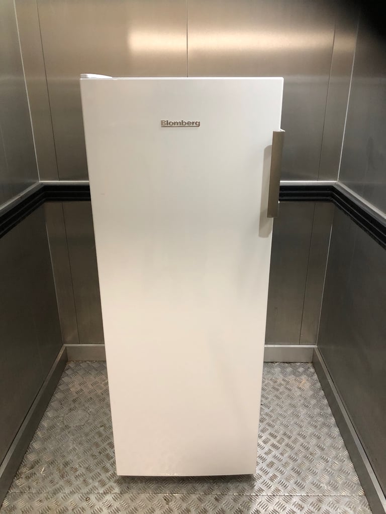 image for Upright freezer 