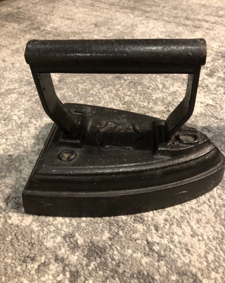 Pair of Vintage Antique Flat Irons Cast Iron Forged Irons