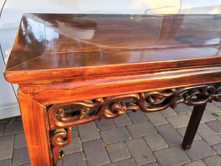 VERY RARE ANTIQUE 18th C CHINESE HUANGHUALI WOOD SIDE TABLE