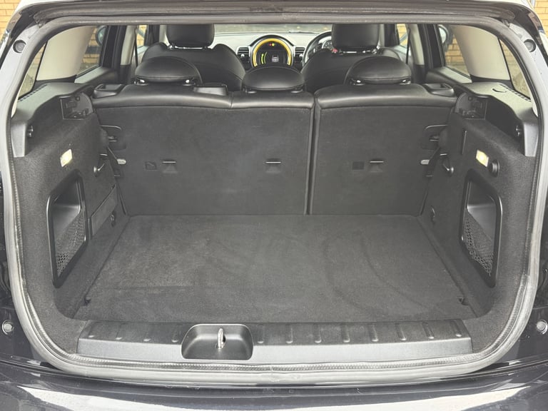 ** LOW MILES ** 2016 (16) MINI Clubman 2.0 Cooper SD 5 door Estate ** VALUE **