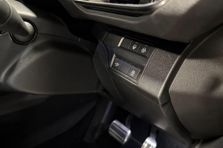 2023 Peugeot 5008 1.2 PureTech GT 5dr EAT8 HATCHBACK PETROL Automatic