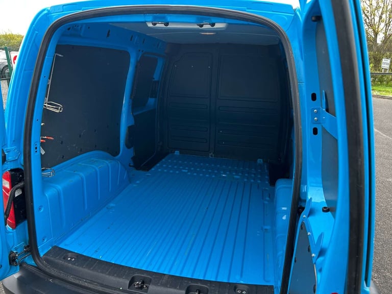 2016 Volkswagen Caddy Maxi 2.0 TDI BlueMotion Tech 102PS Startline Van PANEL VAN DIESEL Manual