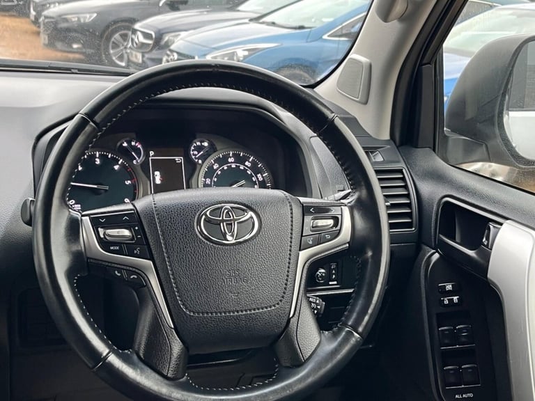 2022 Toyota Land Cruiser 2.8D Active Auto 4WD Euro 6 (s/s) 5dr (7 Seat) ESTATE Diesel Automatic