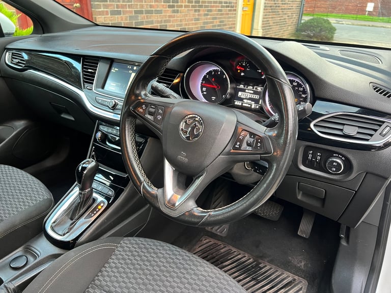 ***VAUXHALL ASTRA 1.4 150 BHP TURBO 2017***LOW MILEAGE 85K!***AUTOMATIC CAR!***SWAP PX***