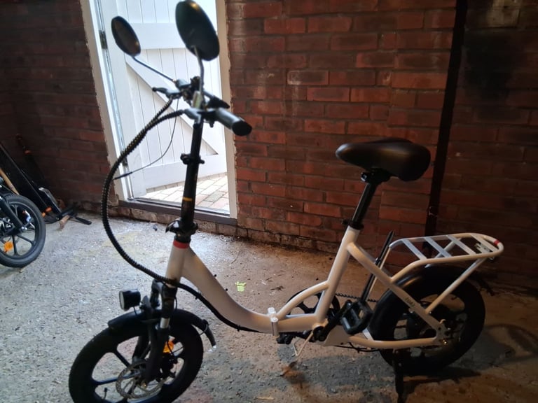 image for iSinwheel u4 ebike- very good condition