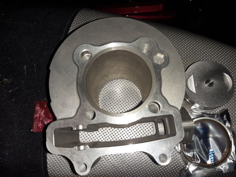 image for Scooter,Mopeds 125/50 tyres & spares or repairs