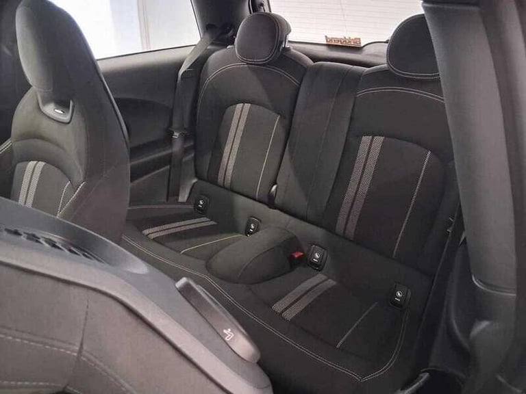 2019 MINI Hatch 1.5 Cooper Sport Hatchback 3dr HATCHBACK Petrol Manual