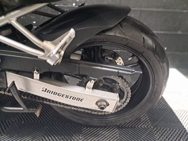 2005 54 YAMAHA FZS600 FINANCE SPECIALISTS APPLY NOW