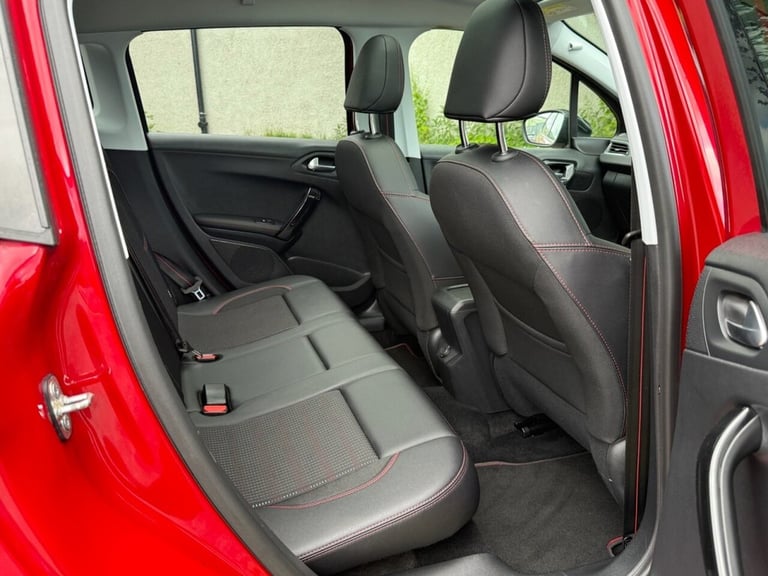 2017 Peugeot 2008 1.6 BlueHDi GT Line SUV 5dr Diesel Manual Euro 6 (s/s) (120 ps) HATCHBACK Diese...