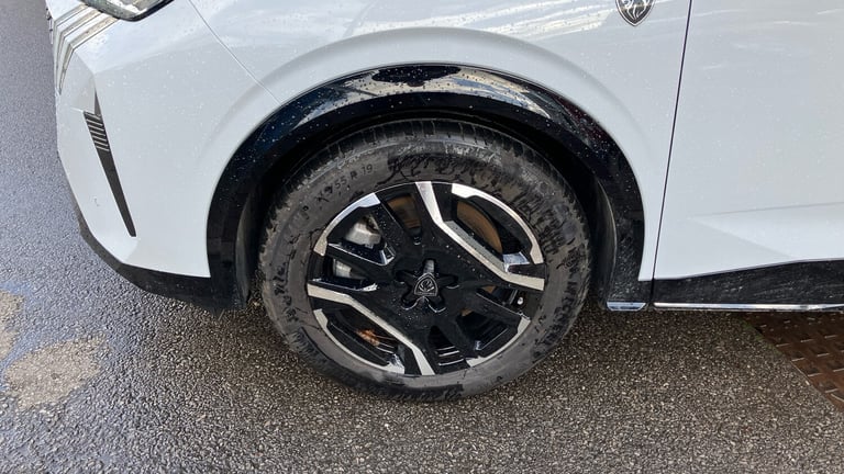 2025 Peugeot 3008 73kWh GT SUV 5dr Electric Auto (210 ps) SUV Electric Automatic