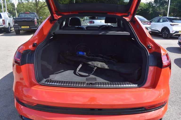 2021 Audi e-tron 55 Launch Edition Sportback Auto quattro 5dr 95kWh ESTATE Electric Automatic