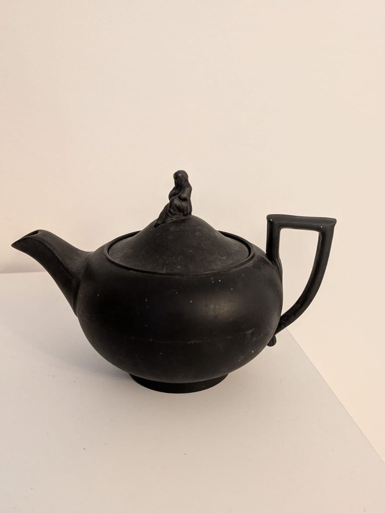 image for Wedgwood BLACK BASALT Teapot Sybil Finial 
