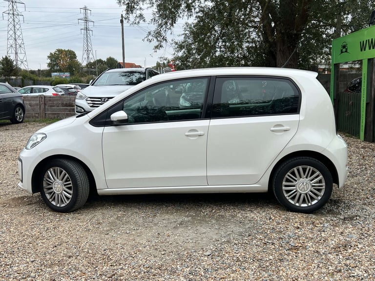 2017 Volkswagen up! 1.0 Move Up 5dr Hatchback Petrol Manual