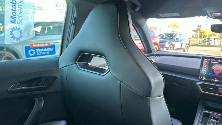 2024 Cupra Formentor 1.4 eHybrid 204 V2 5dr DSG Estate Estate Hybrid Automatic