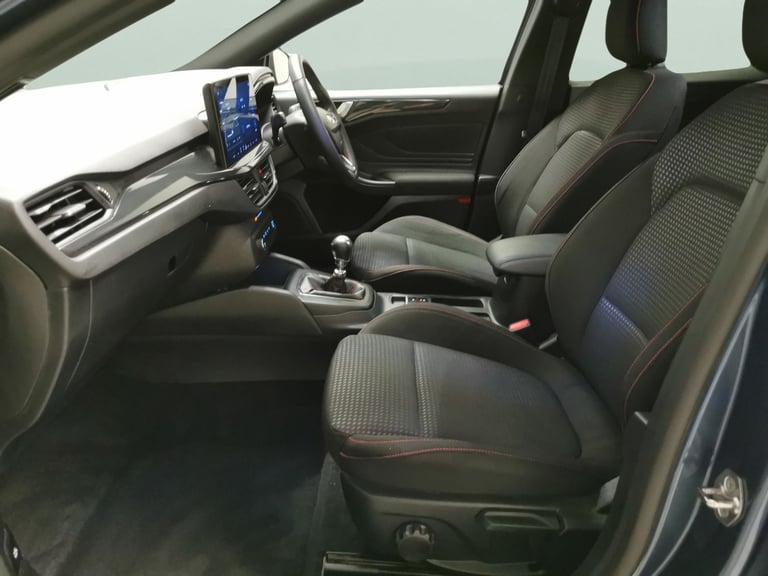 2023 Ford Focus 1.0T EcoBoost ST-Line Hatchback 5dr Petrol Manual Euro 6 (s/s) (125 ps) - K Hatch...