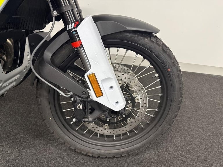 2025 Husqvarna Street NORDEN 901 Petrol grey 6 Speed