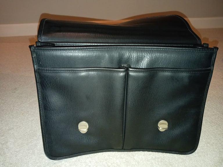 Black Leather Briefcase (satchel / messenger bag)