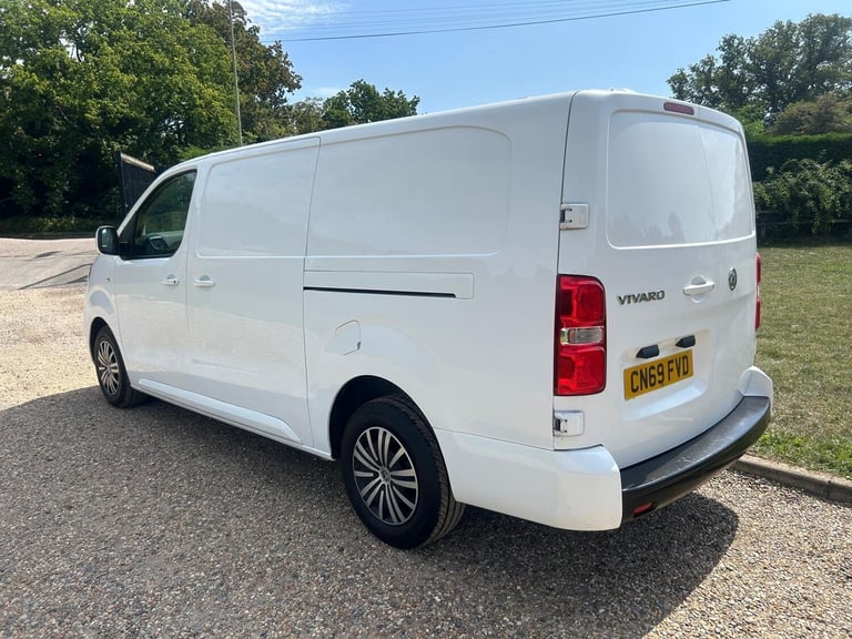 2019 Vauxhall Vivaro 1.5 Turbo D 2900 Sportive L2 H1 Euro 6 (s/s) 5dr PANEL VAN Diesel Manual