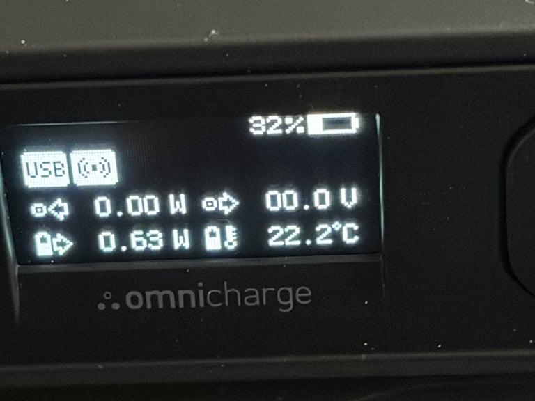 Omni 20+ 2000 Mac power bank.