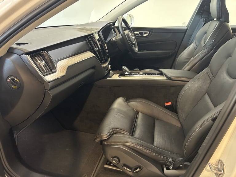 2021 Volvo XC60 2.0 B5P [250] Inscription Pro 5dr Geartronic ESTATE PETROL Automatic