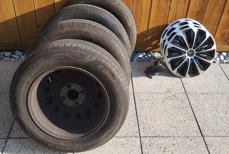 4 x 15inch steel wheels, tyres and wheel trims, all VGC, PCD 4x108 (Berlingo/Partner van).