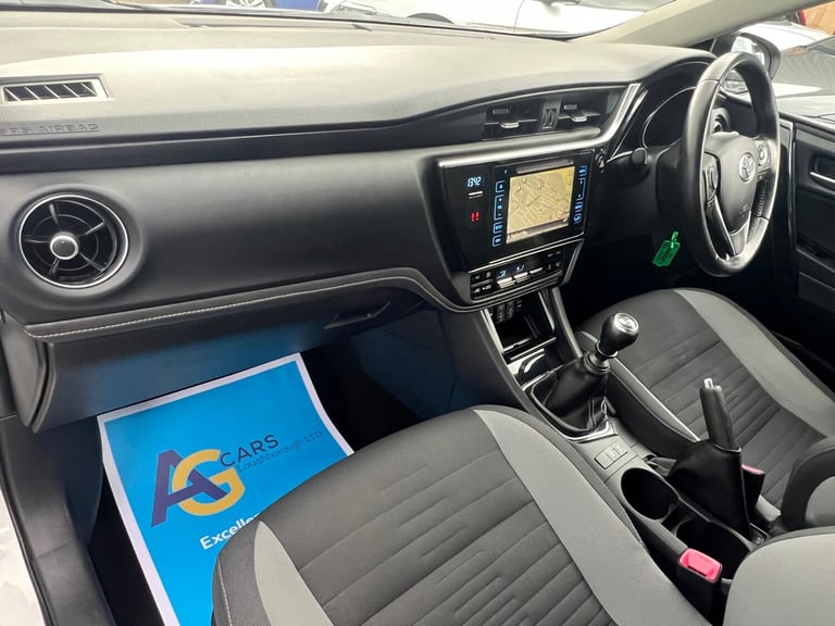 2015 Toyota Auris 1.6 D-4D Business Edition Euro 6 (s/s) 5dr HATCHBACK Diesel Manual