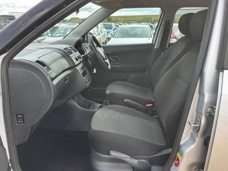 2013 Skoda Fabia 1.2 SE Euro 5 5dr HATCHBACK Petrol Manual