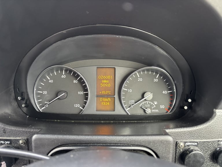 MERCEDES-BENZ SPRINTER DRIVER TRANSFER WAV WHEELCHAIR ACCESSIBLE VEHICLE 2.1