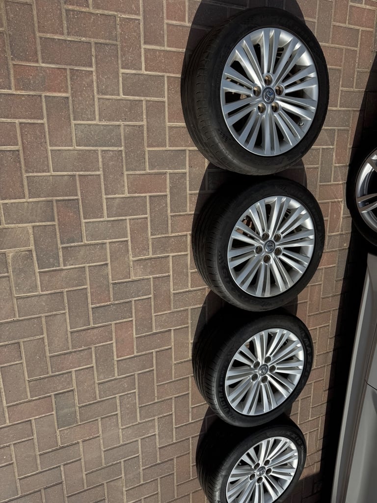 image for Vaxhall Insignia wheels and tyres