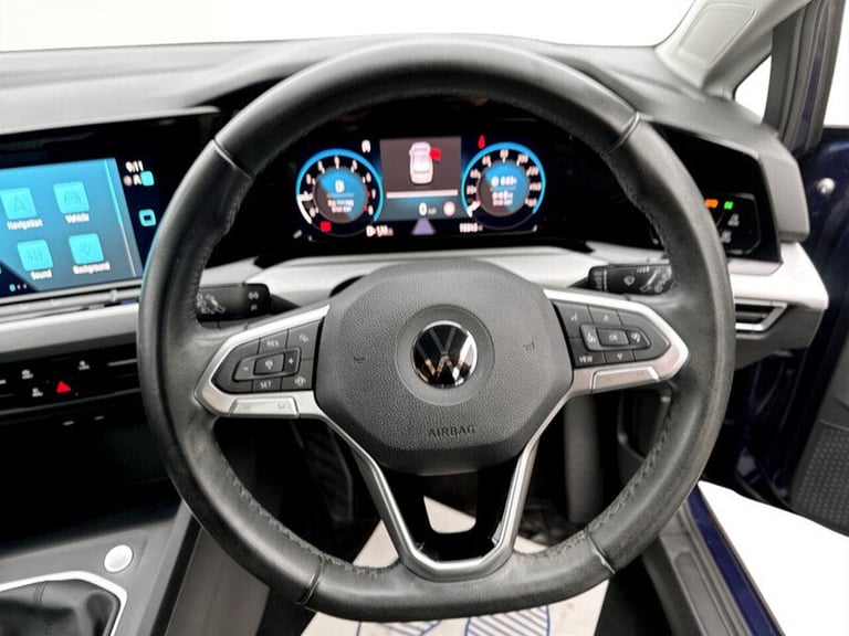 2022 Volkswagen Golf TSI Life Hatchback Petrol Manual